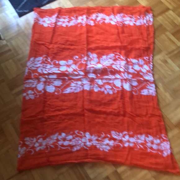 ORANGE/WHITE printed shawl/wrap - Picture 6 of 6